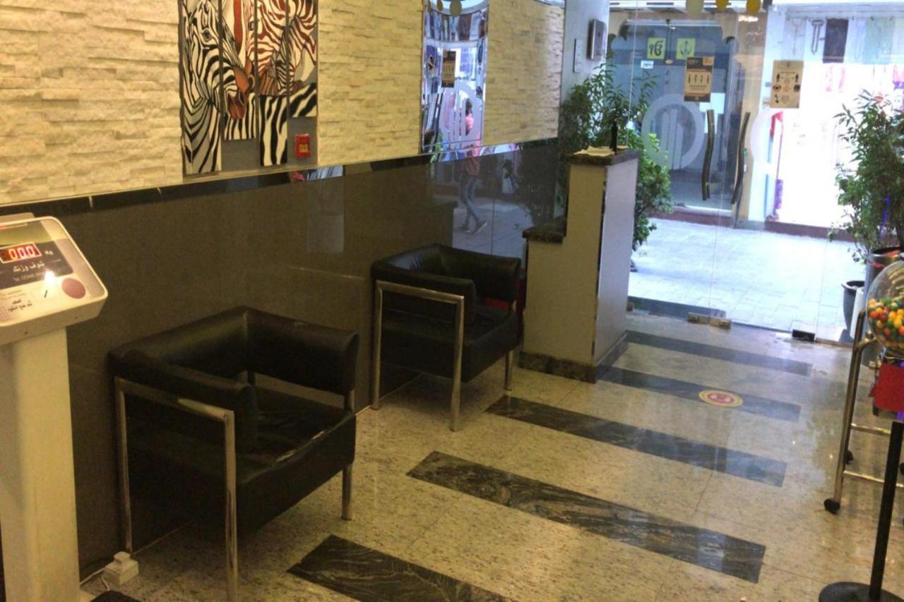 Oasis Deira Hotel Dubai Bagian luar foto